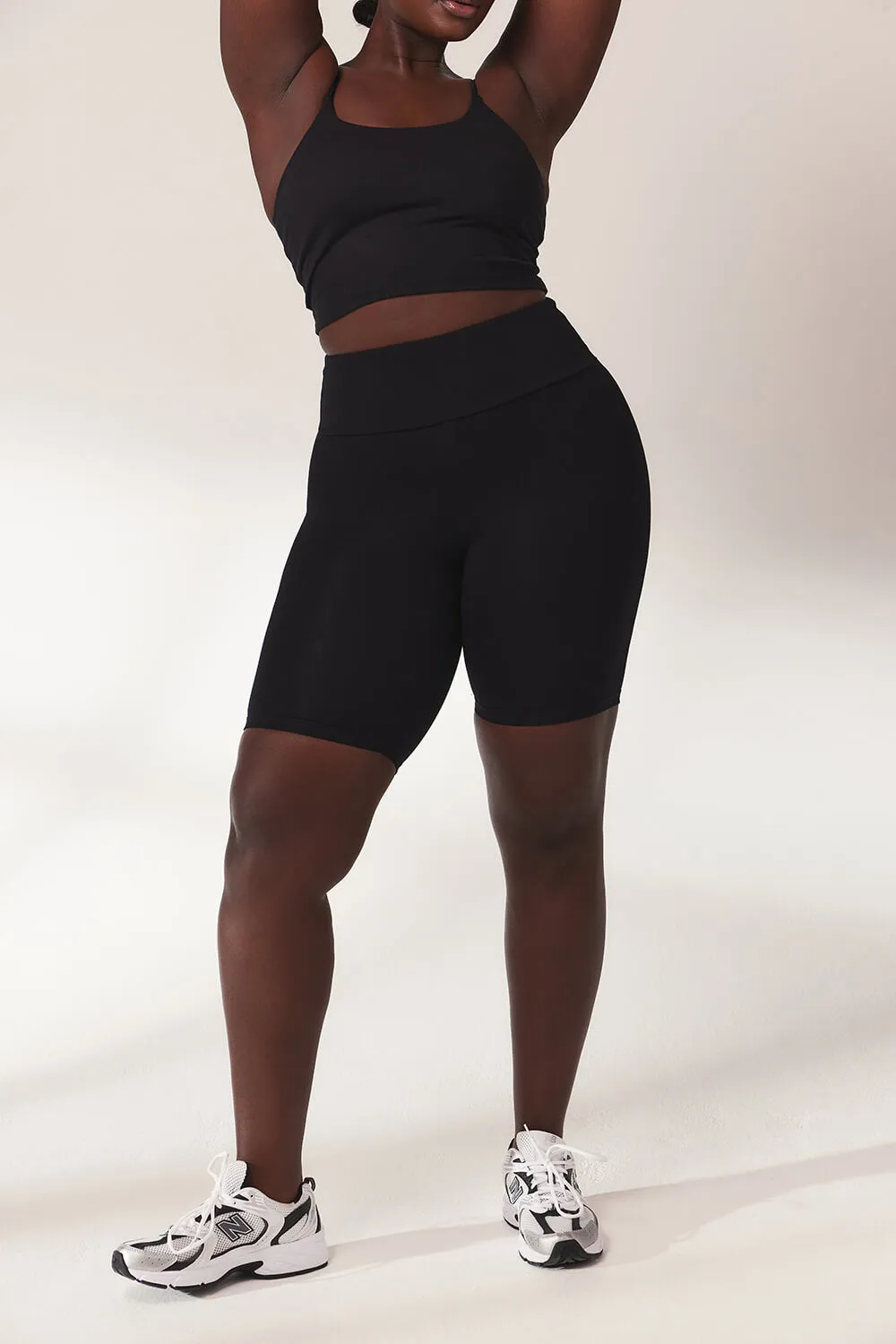 Curve Lightweight Everyday Cycling Shorts - Black