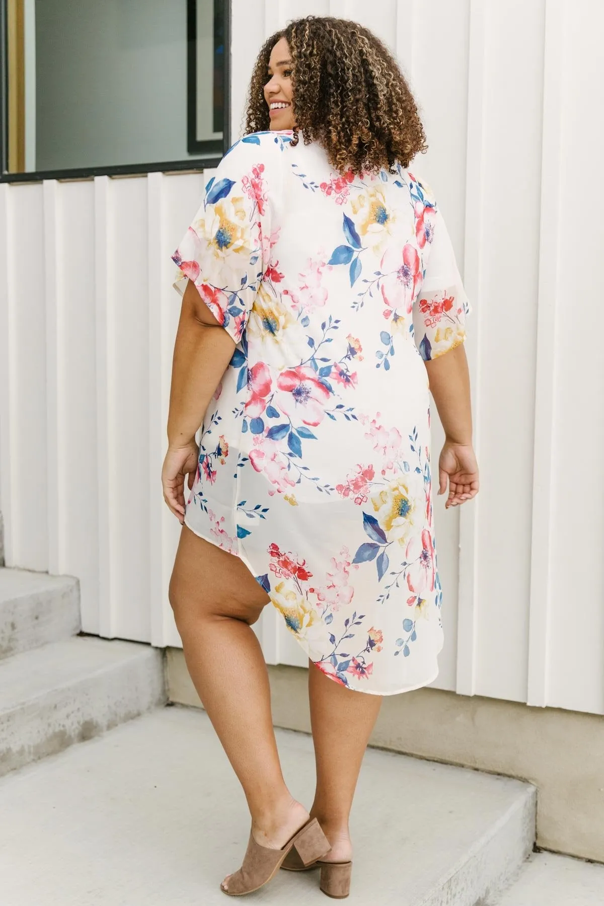 Lightweight Floral Kimono In Ivory