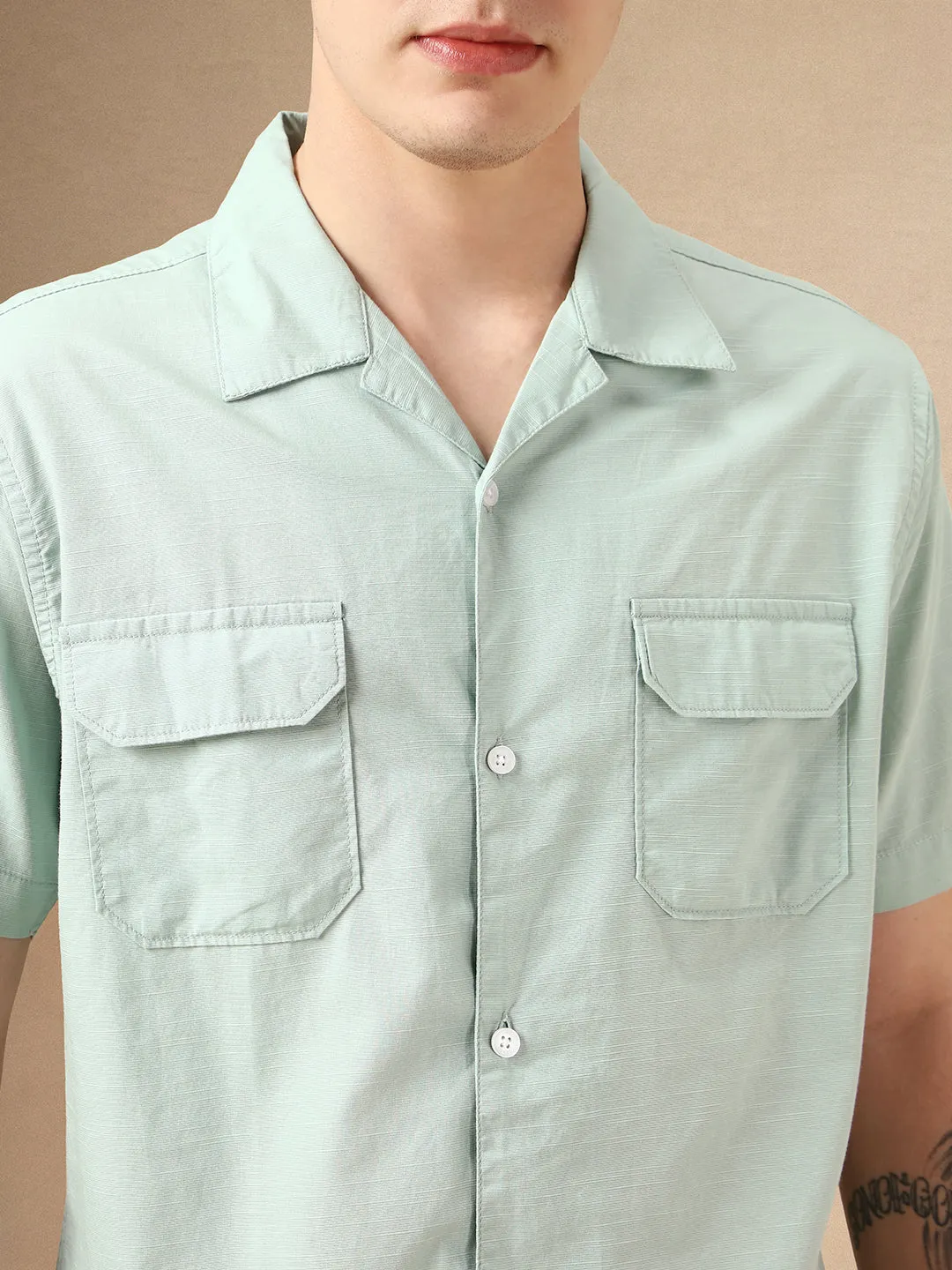 Men's Green Solid Cuban Collar Short Sleeves Relaxed Fit Casual Shirt