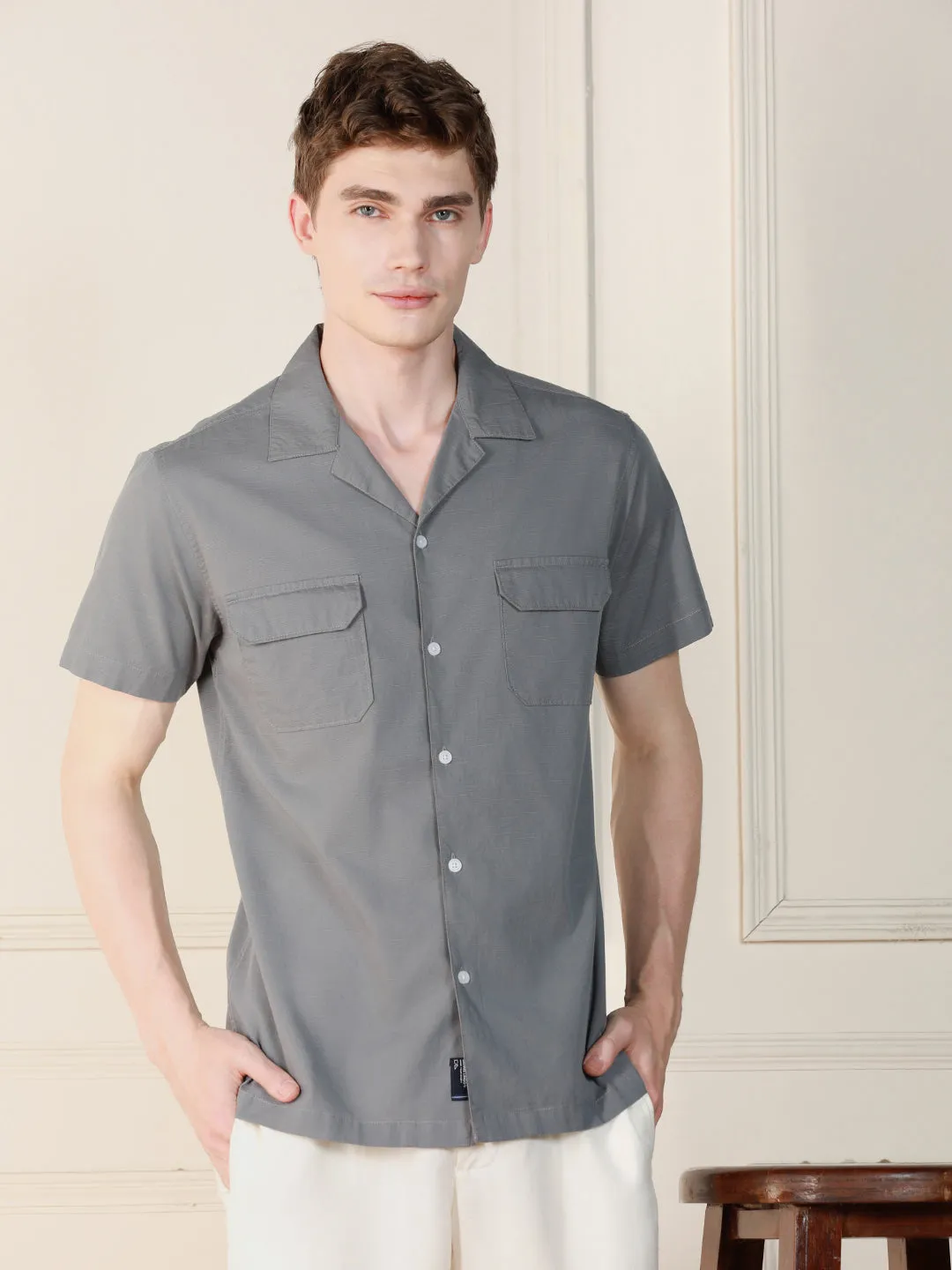 Men's Grey Solid Cuban Collar Short Sleeves Relaxed Fit Casual Shirt