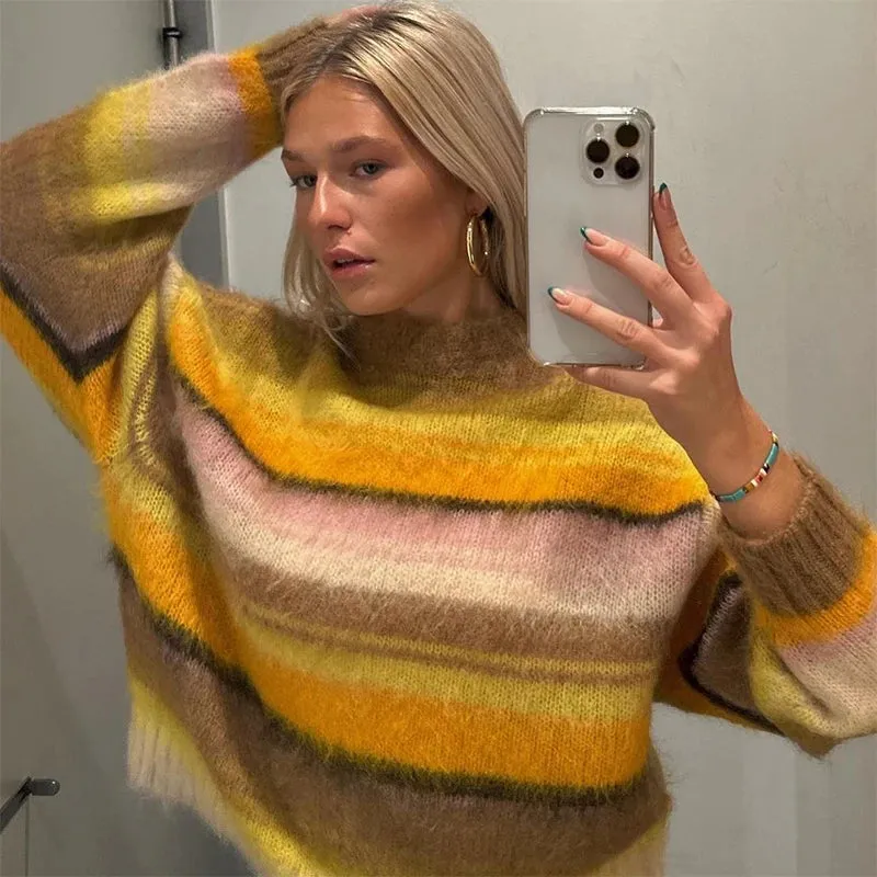 TAVIMART  -  Colorful Striped Knitted Women's Pullover Casual Loose Round Neck Long Sleeve Sweater Soft Comfortable Warm Women Sweaters