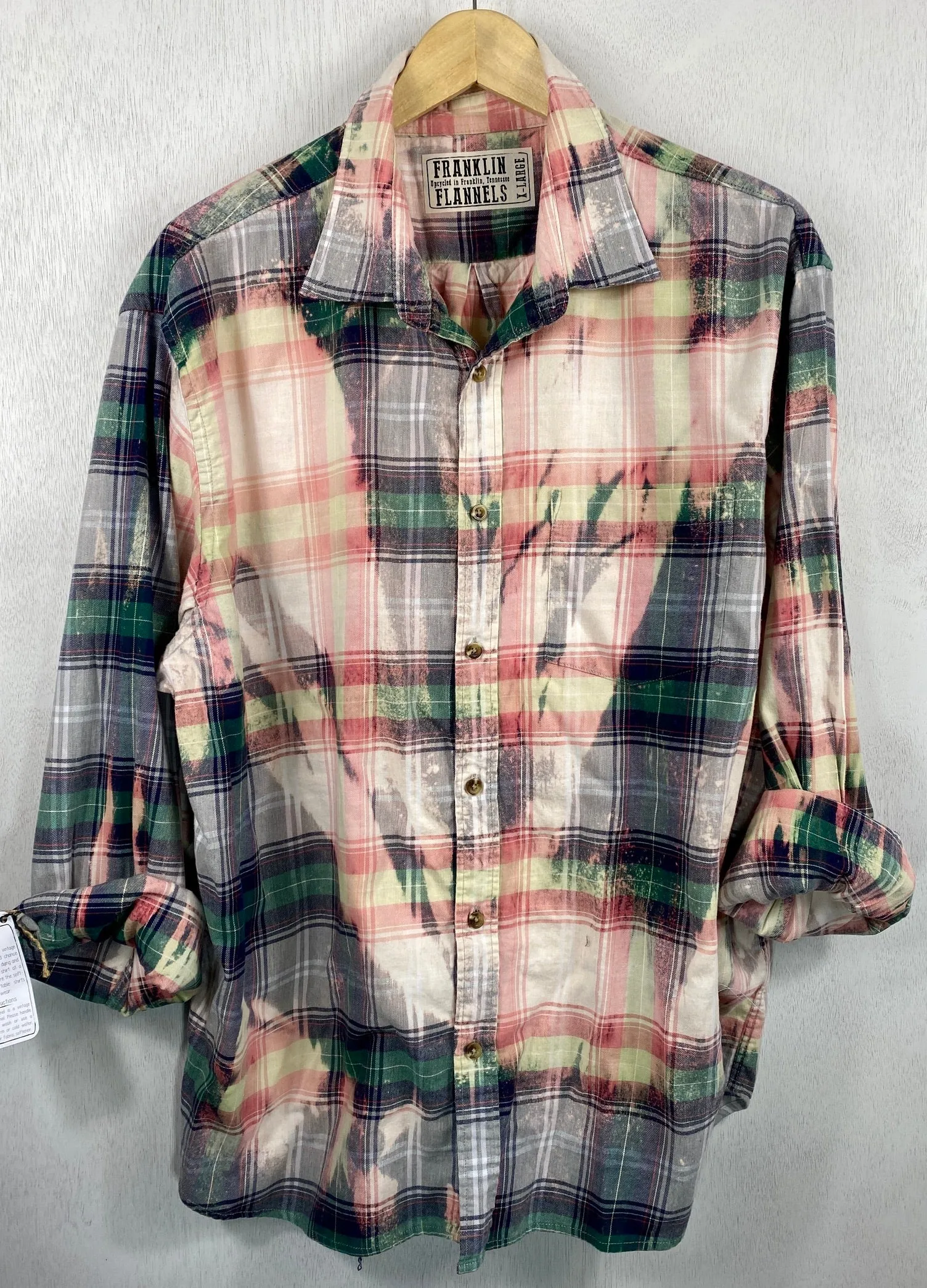 Vintage Pink, Green, Blue and White Lightweight Cotton Size XL